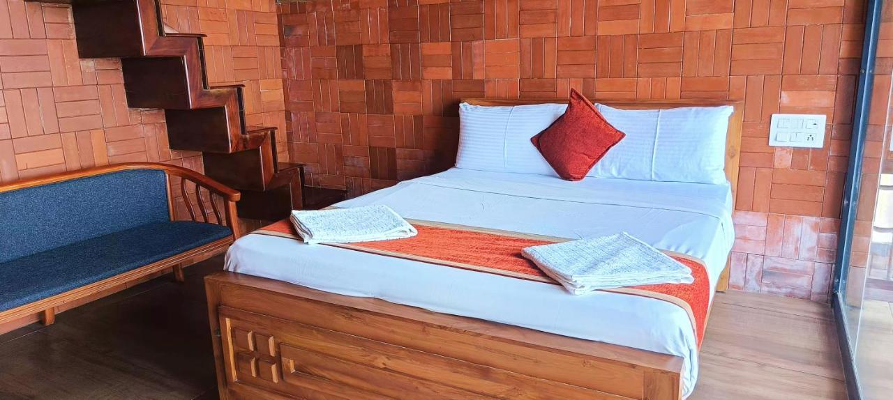 Eagleredcasino Hotel Vagamon Eksteriør billede